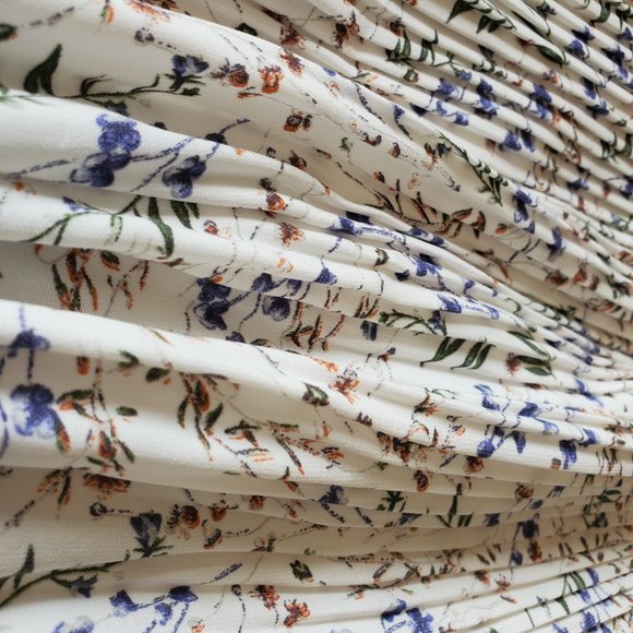 Oak +Fort floral skirt - Picture 3 of 3